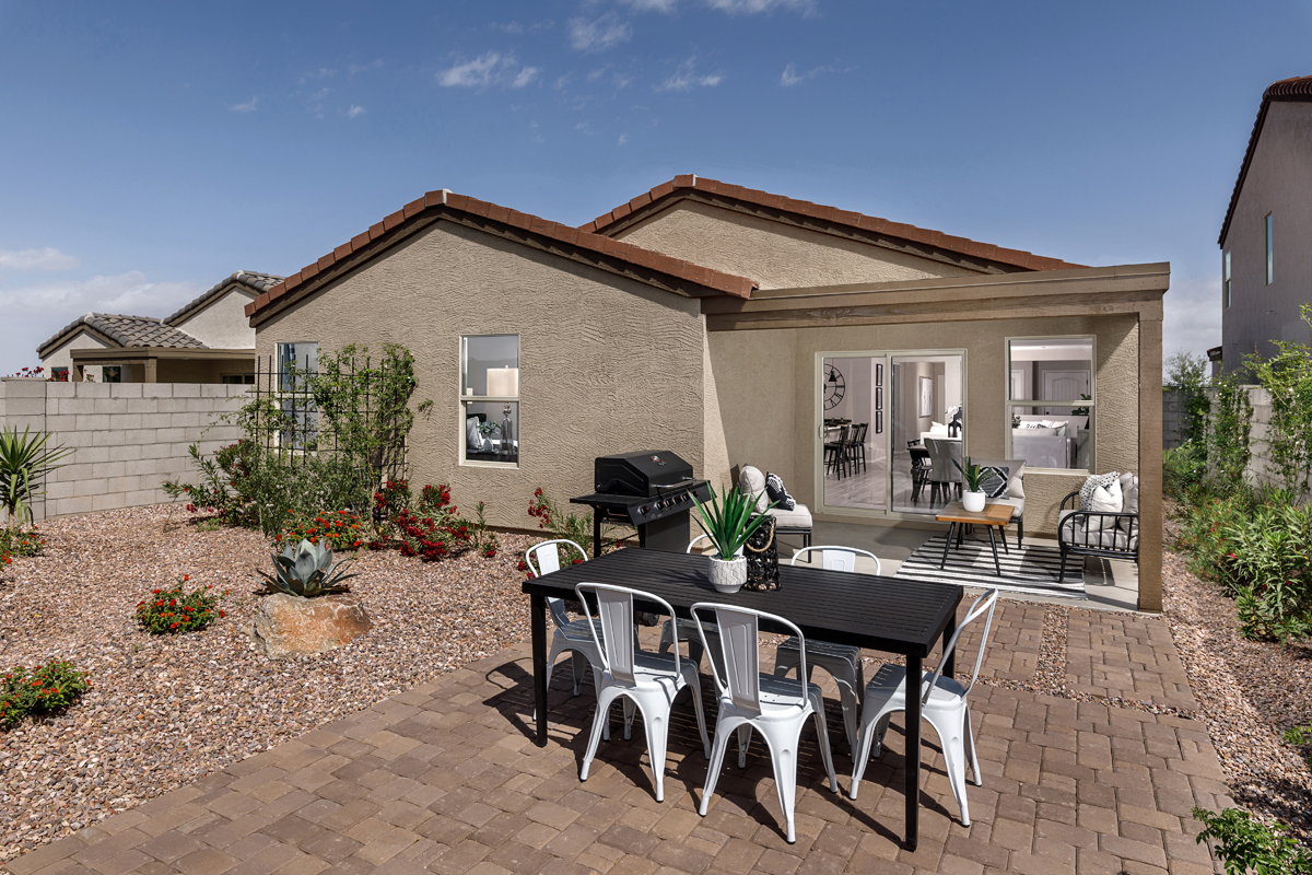 New Homes in Phoenix, AZ - Liberty Traditions Plan 1849 Patio