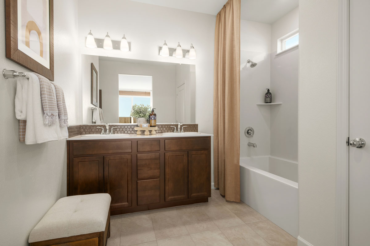 Dual-sink vanity at primary bath