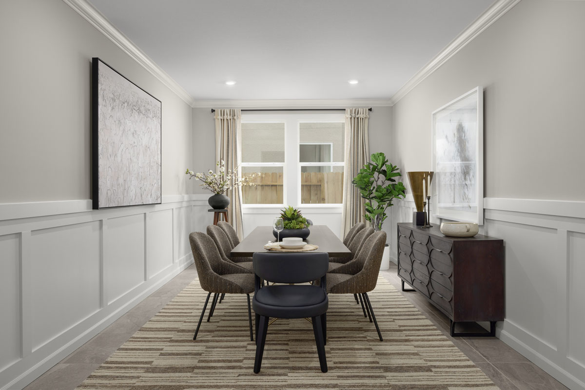 Formal dining room 