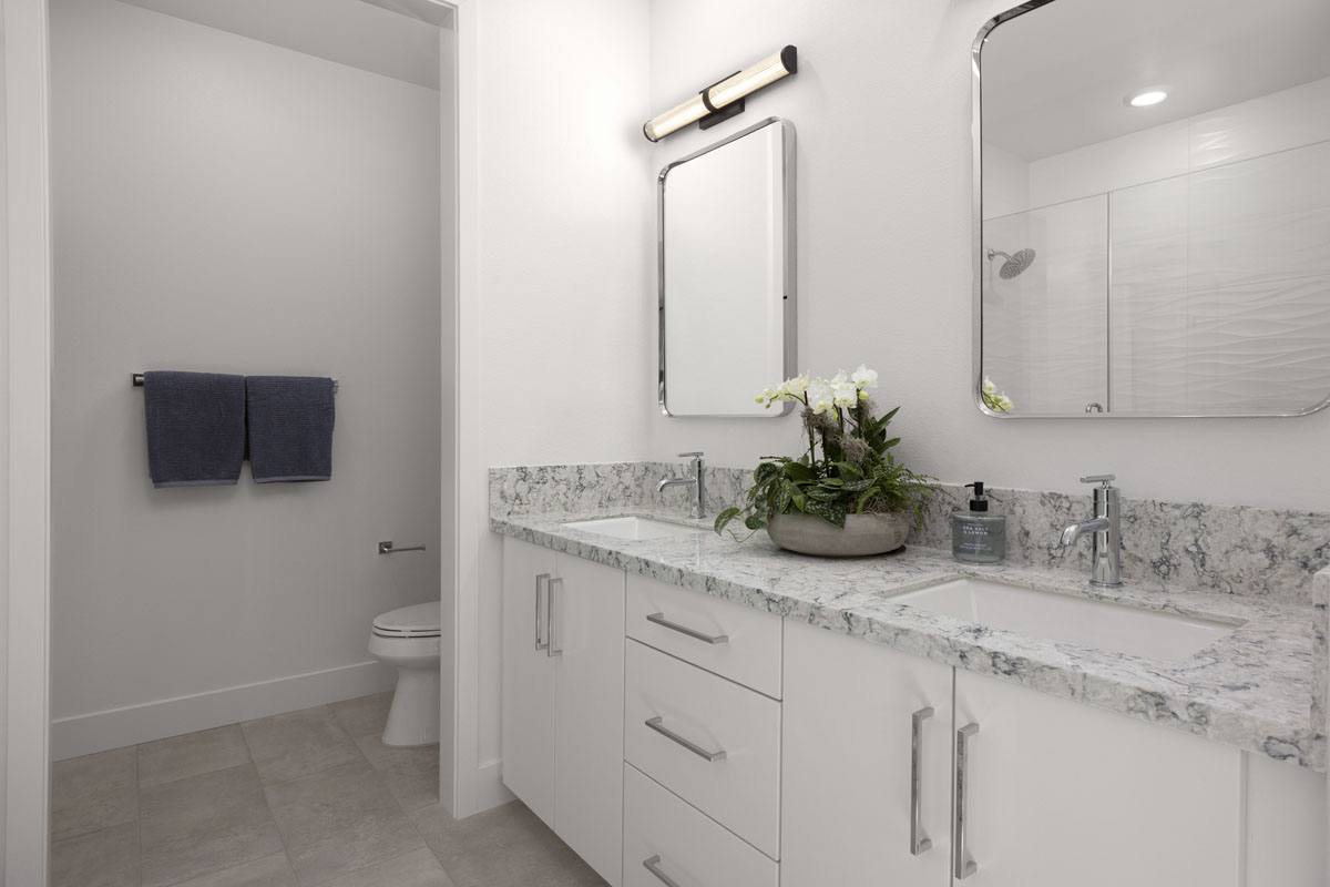Dual-sink vanity at primary bath