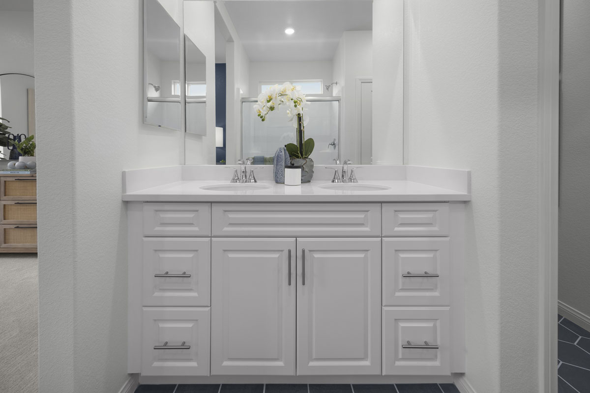 Thermofoil cabinets with satin nickel pulls