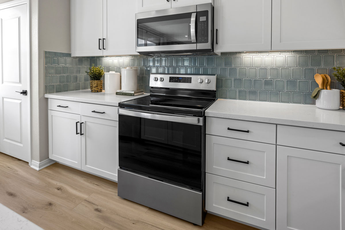 Stainless steel kitchen appliances