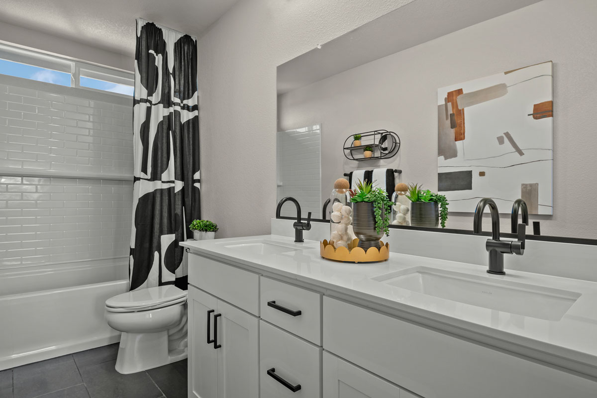 Dual-sink vanity at secondary bath