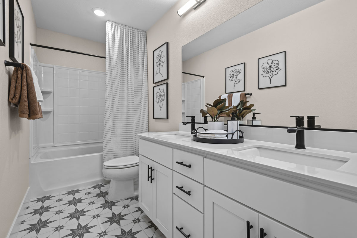 Dual-sink vanity at bath 2