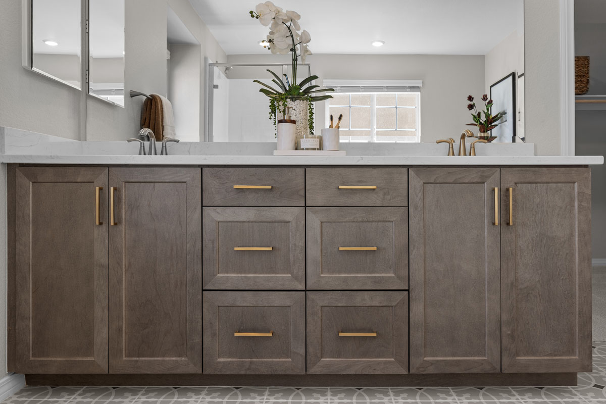 Optional Shaker-style maple cabinets