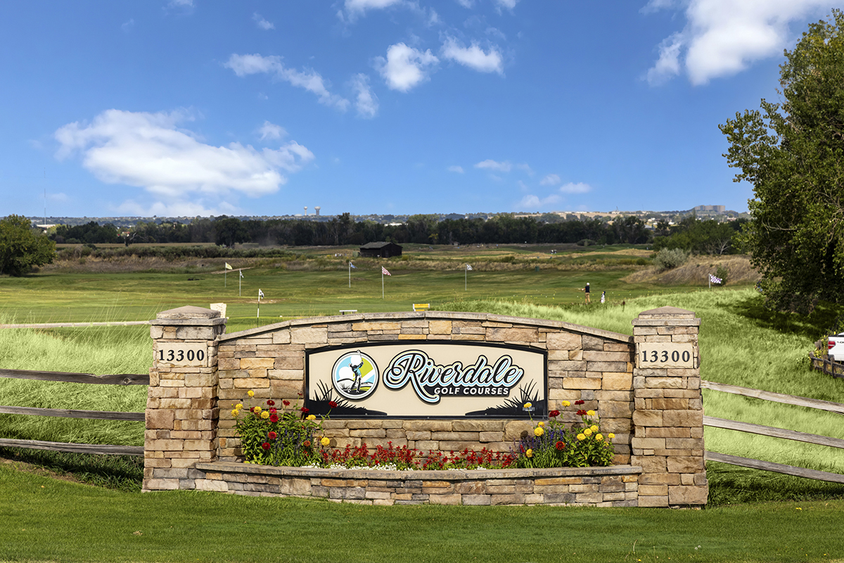 Minutes to Riverdale Golf Courses