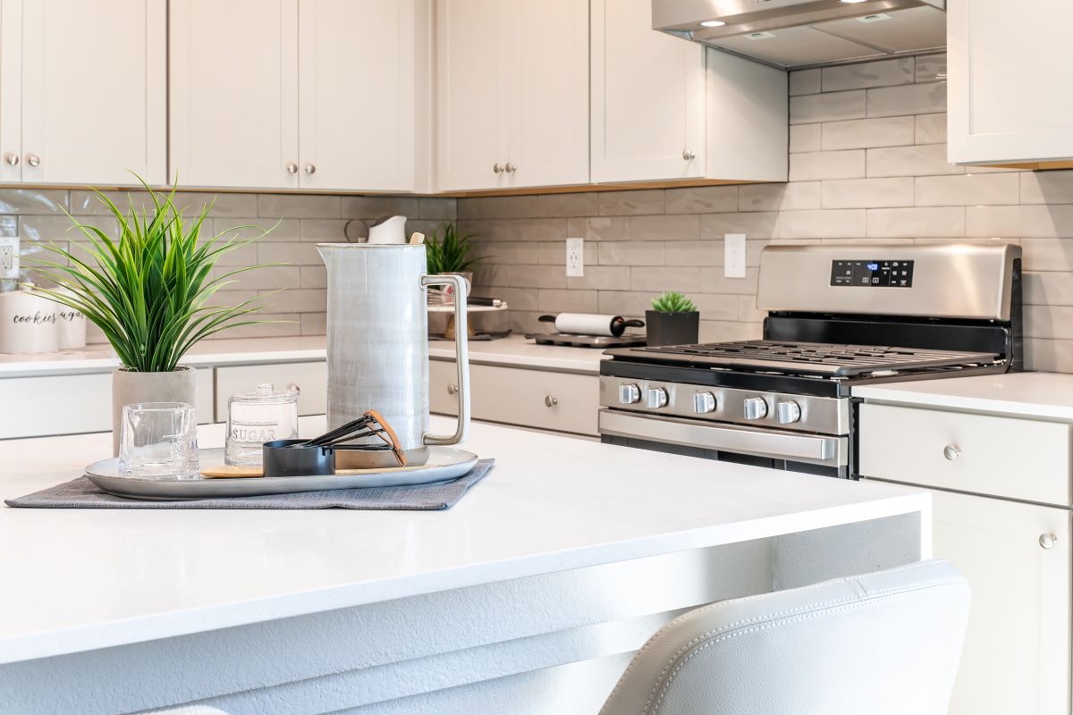 Kitchen backsplash