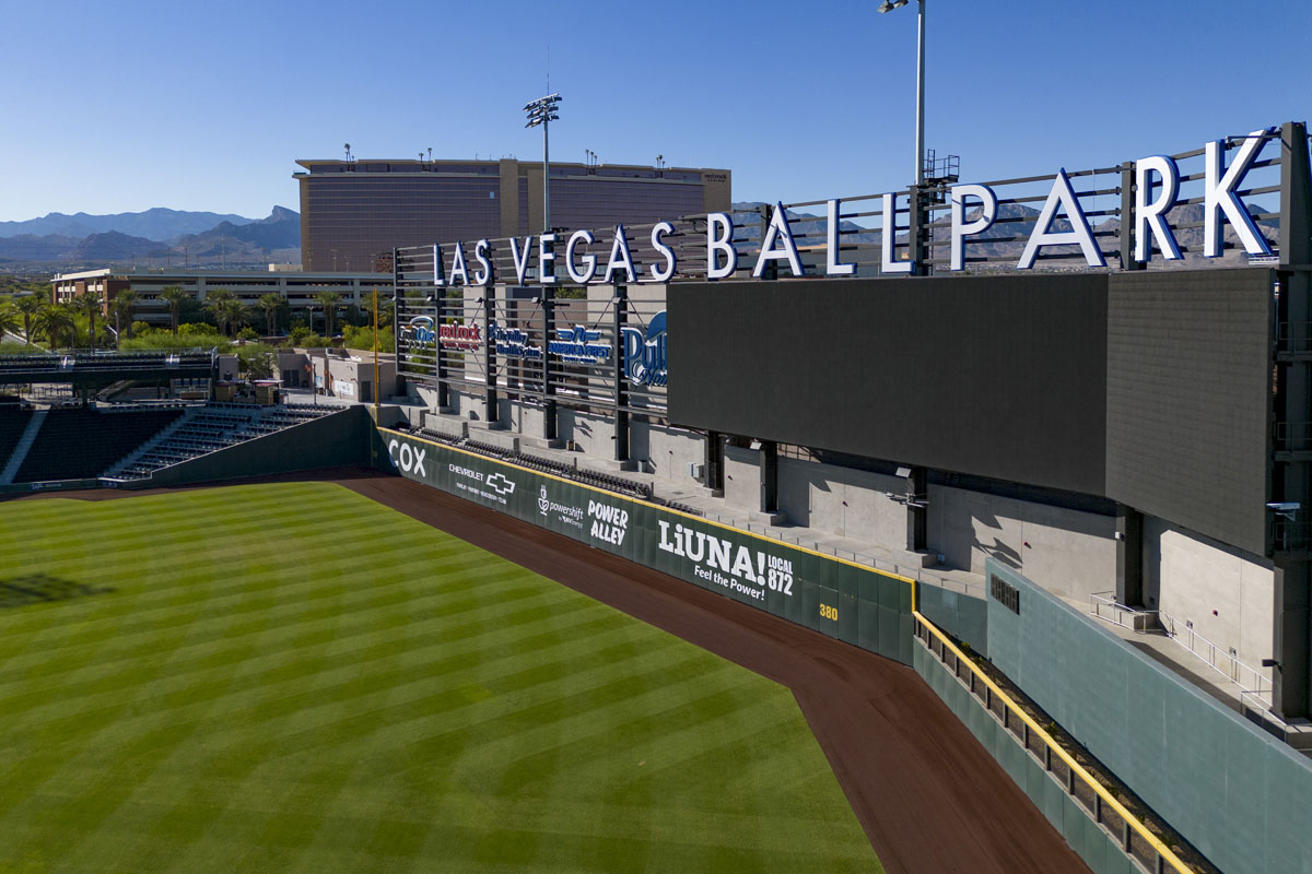 10 minutes to Las Vegas Ballpark