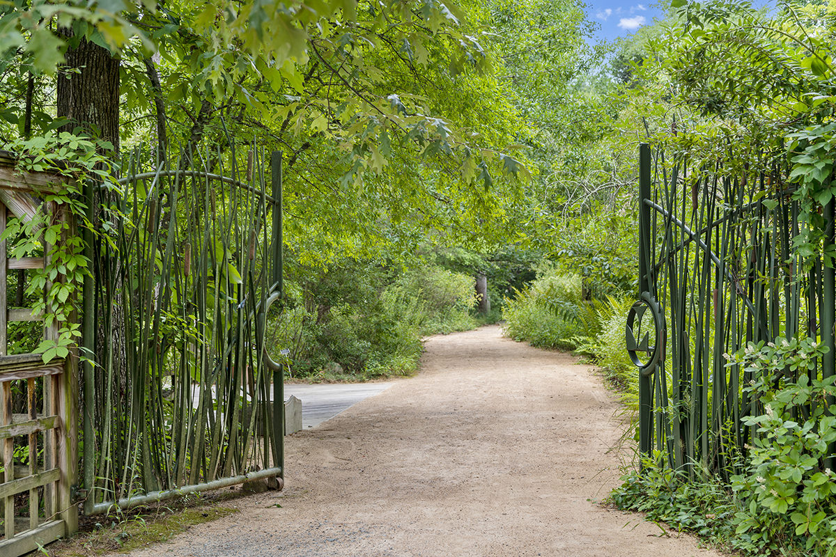 A short drive to the North Carolina Botanical Garden