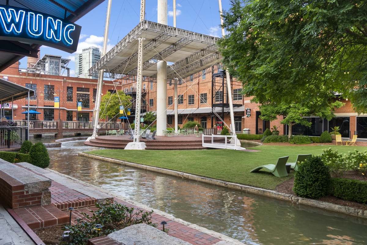 A 15-minute drive to the American Tobacco Campus