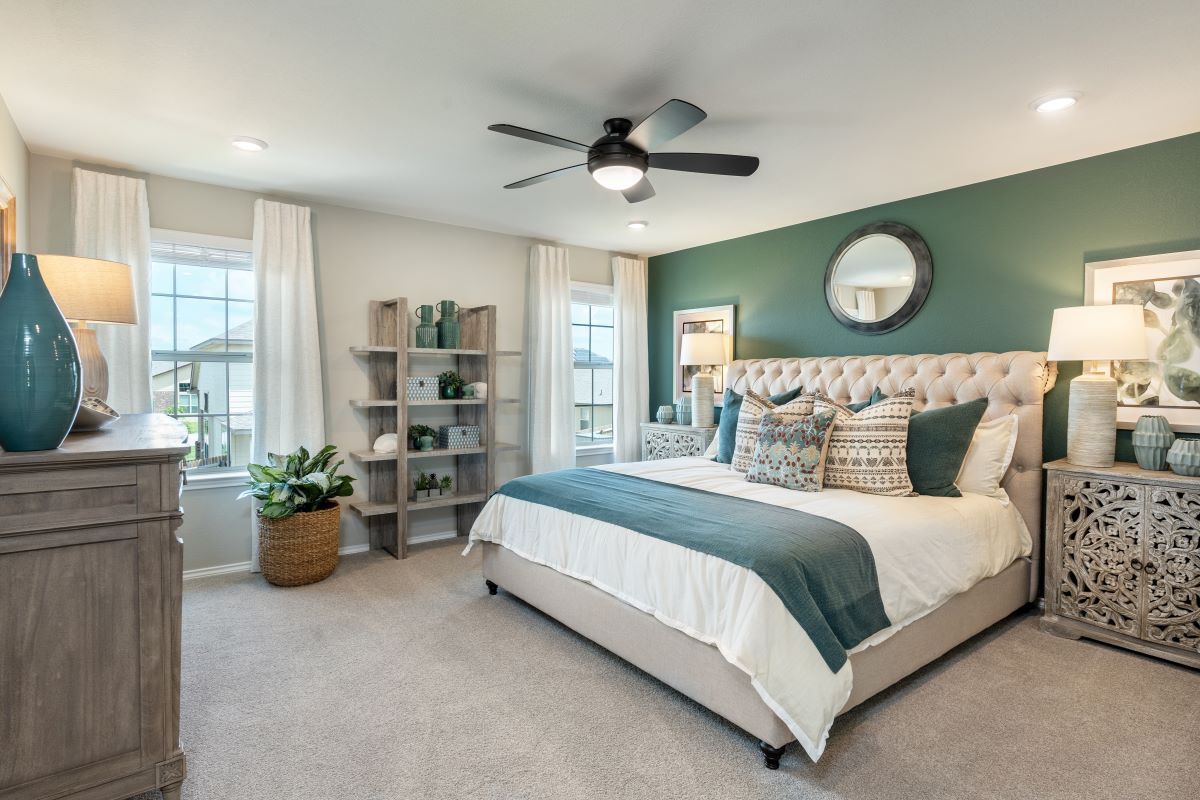 New Homes in Jarrell, TX - Sonterra - Cool Water Plan 2458 Primary Bedroom