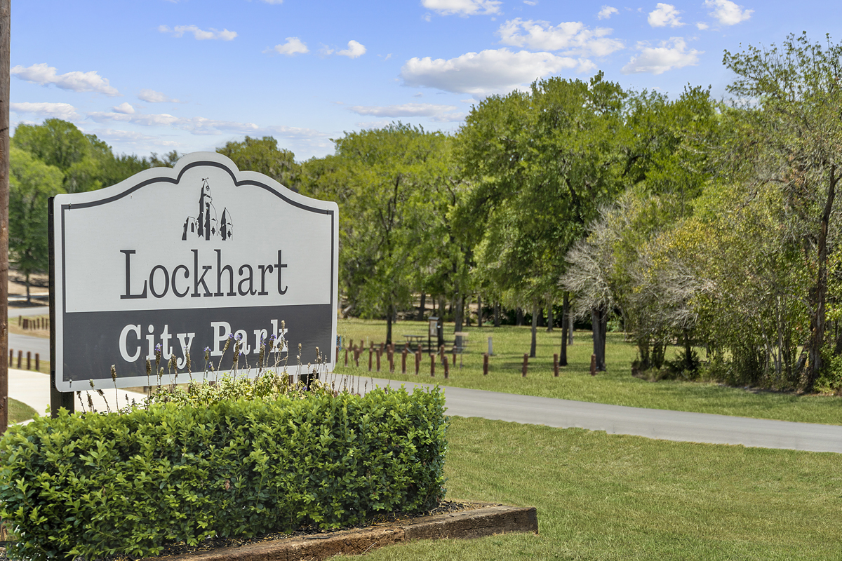 Lockhart City Park nearby