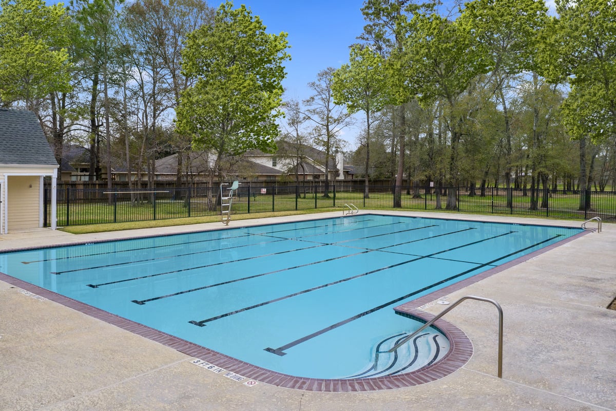Community pool