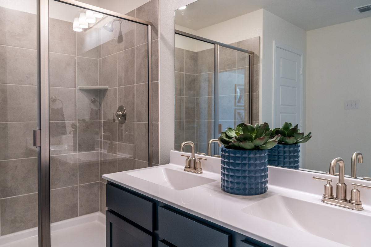 Shower with tile surround at primary bath