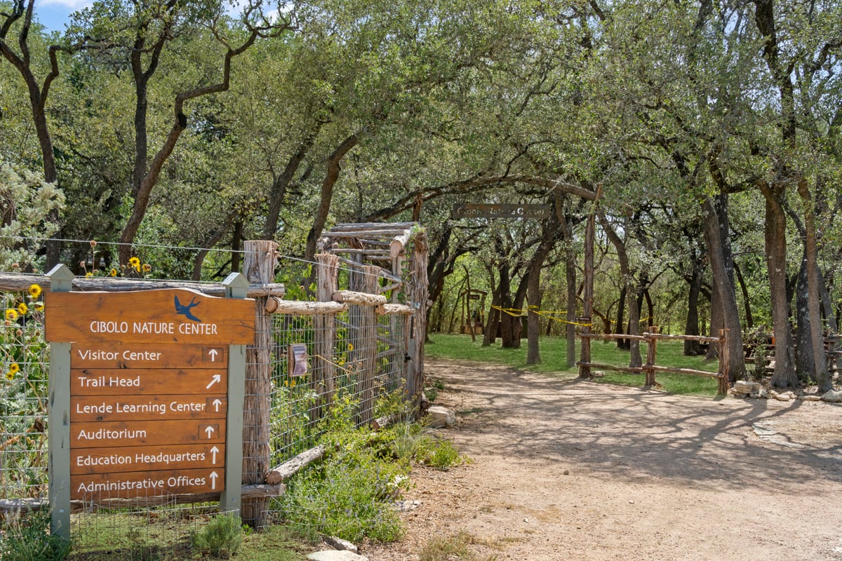 Only 15 minutes to Cibolo Center for Conservation