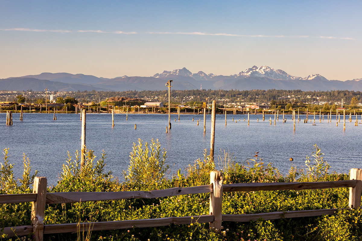 A short drive to the Snohomish River