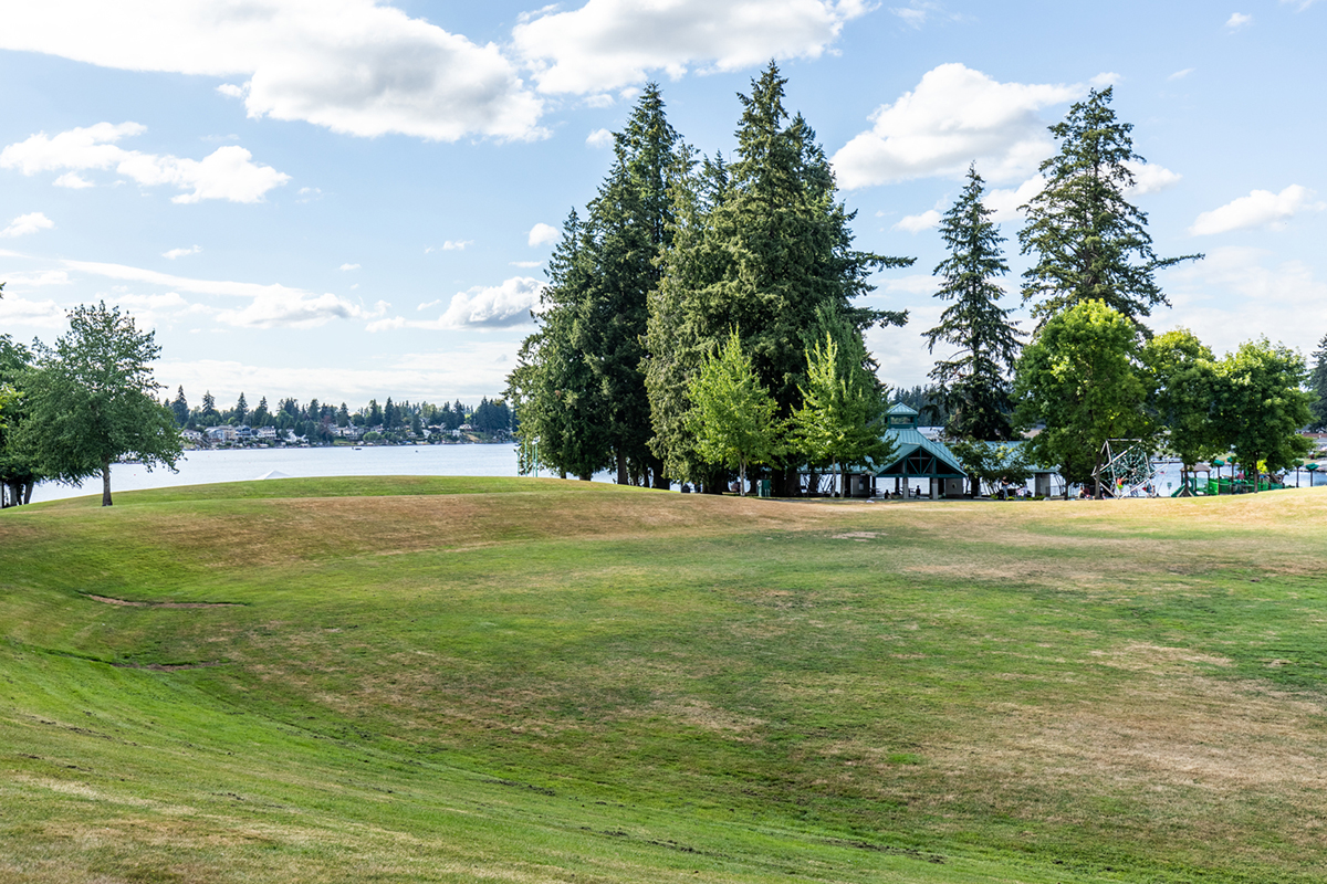 Just a 7-minute drive to Lake Meridian Park